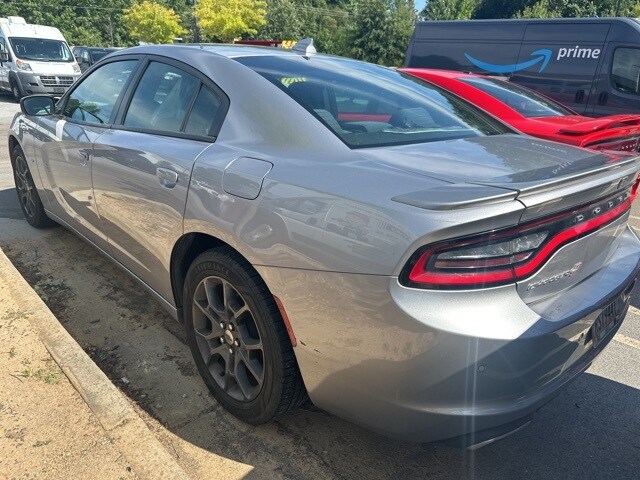 2018 Dodge Charger GT photo 2