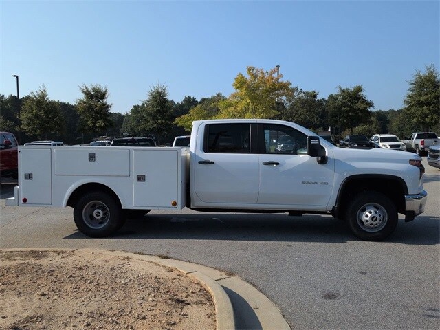 2021 Chevrolet Silverado 3500HD Work Truck photo 3