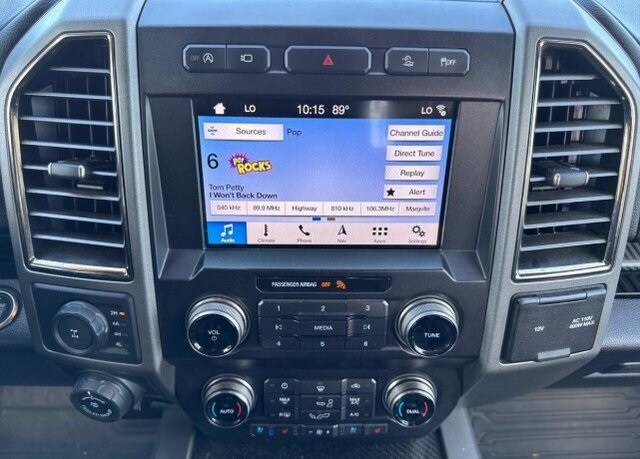 2019 Ford F-150 Raptor photo 2