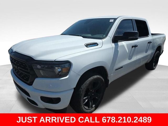 2023 RAM 1500 Big Horn/Lone Star 4x4 Crew Cab 5'7's photo