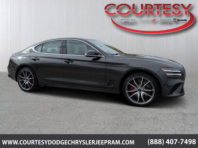 2025 Genesis G70 2.5T Standard's photo