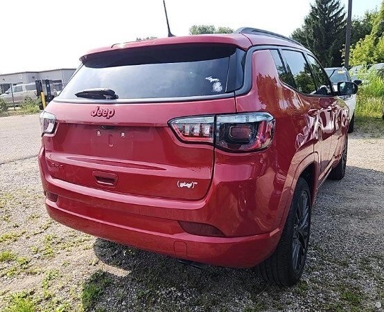 2022 Jeep Compass Limited photo 4