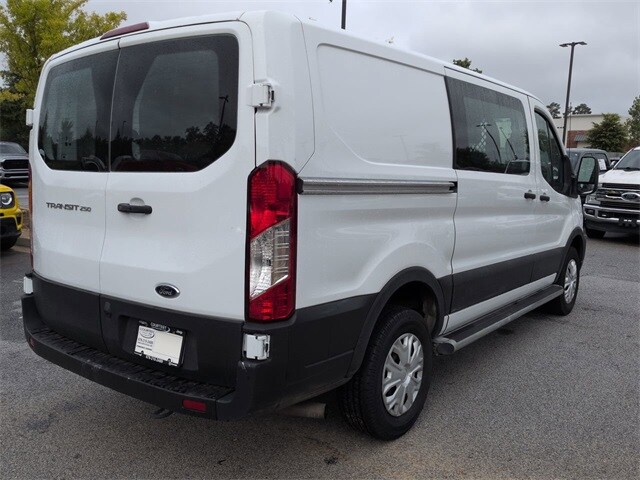 2023 Ford Transit photo 4