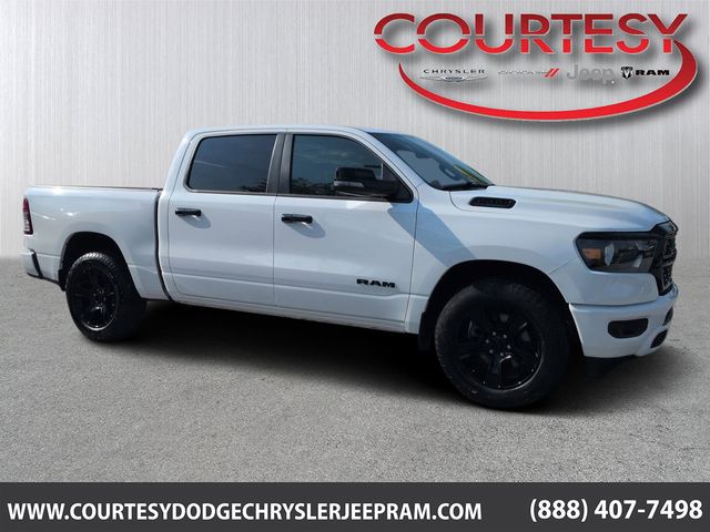 2023 RAM 1500 Big Horn/Lone Star 4x4 Crew Cab 5'7's photo