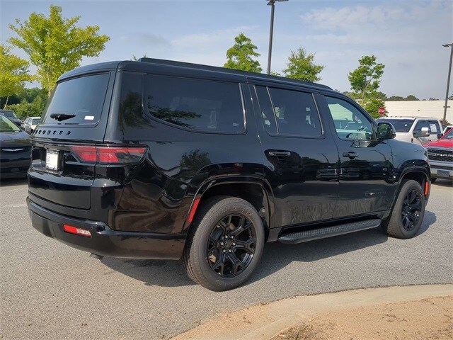 2025 Jeep Wagoneer Series II photo 4
