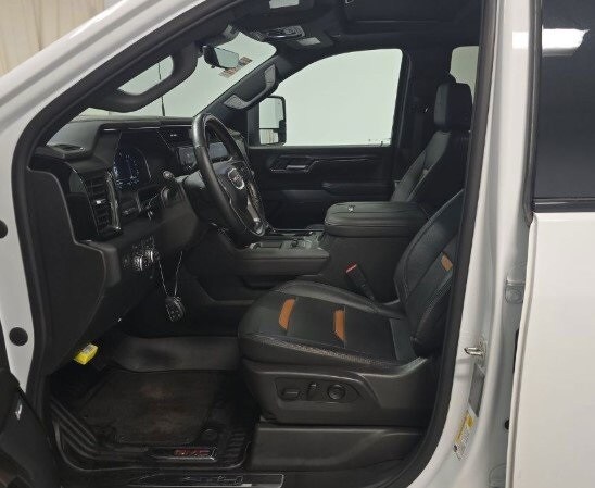2024 Gmc Sierra 2500 HD AT4 photo 3