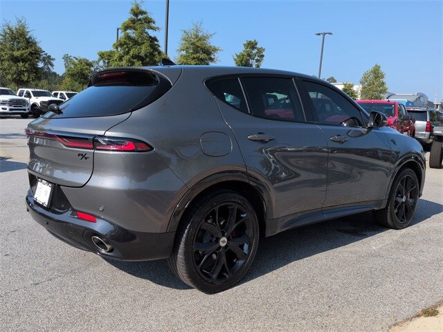 2024 Dodge Hornet R/T photo 4