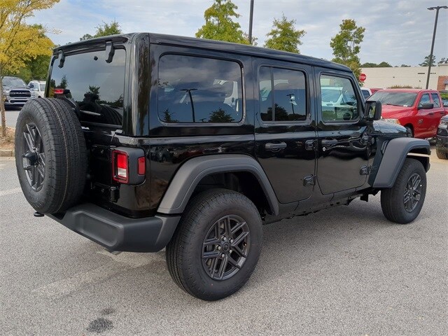 2024 Jeep Wrangler Sport S photo 4