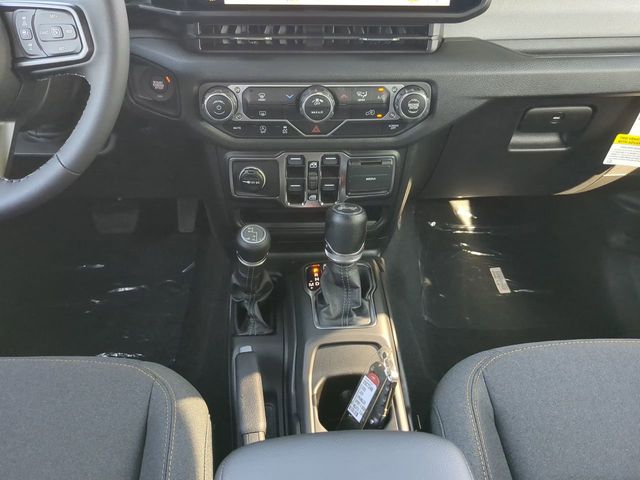 2025 Jeep Wrangler 4-Door Sport S - Photo 18
