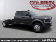 2026 Ram 4500 Chassis Cab BIG HORN  CREW  4X4 60' CA Pickup