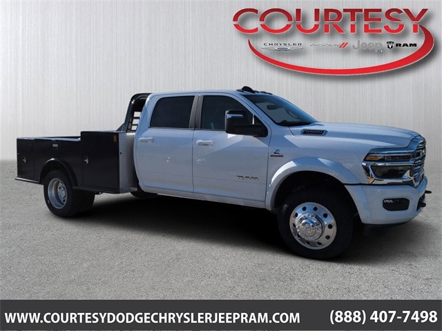 2026 RAM Ram 5500 Chassis Cab Big Horn's photo