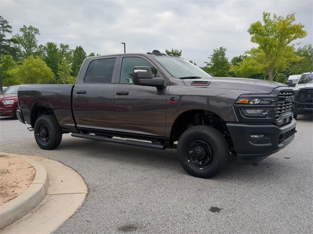 2025 Ram 2500 Tradesman photo 2