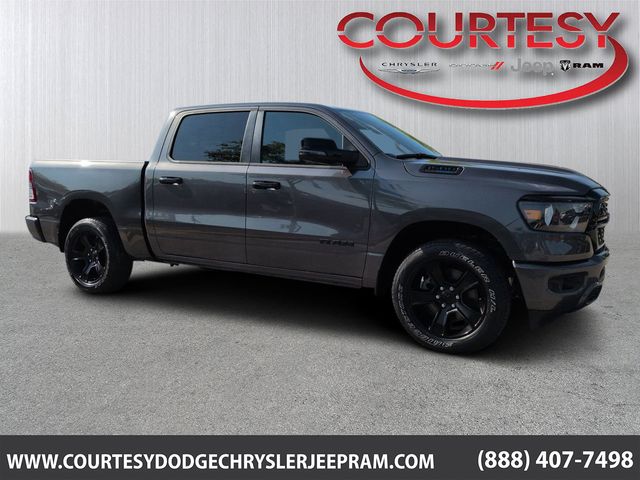 2024 RAM 1500 Big Horn/Lone Star 4x4 Crew Cab 5'7's photo