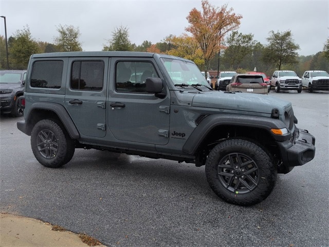 2026 Jeep Wrangler 4-Door Sport S's photo