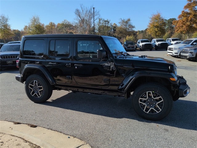 2026 Jeep Wrangler 4-Door Sahara's photo