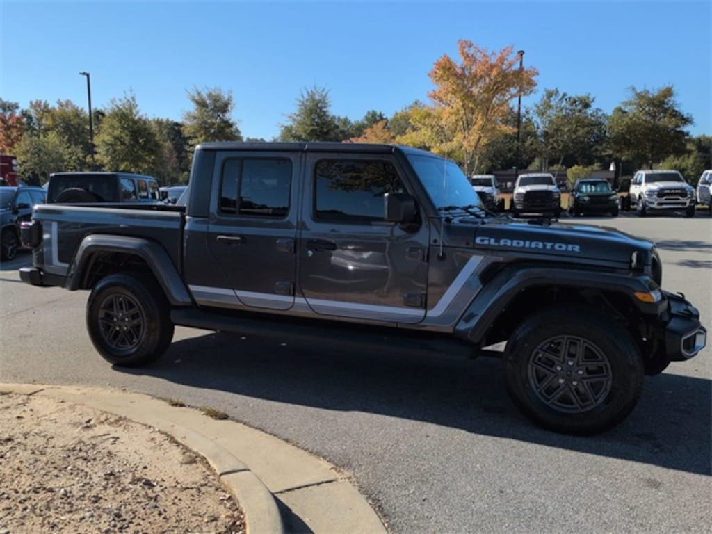 Certified 2021 Jeep Gladiator Sport Truck