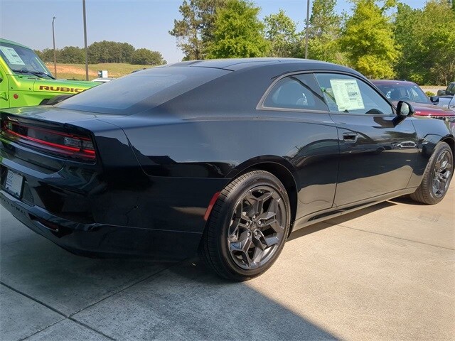 2025 Dodge Charger R/T photo 4