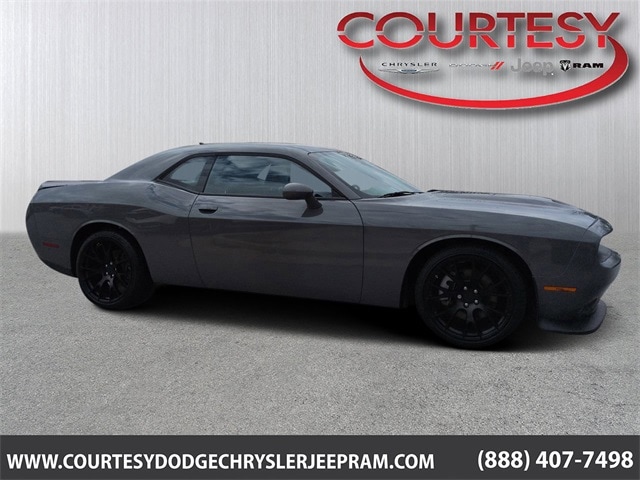 2023 Dodge Challenger R/T's photo
