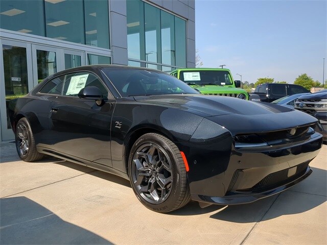 2025 Dodge Charger R/T photo 2