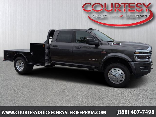2026 RAM 4500 Big Horn 4X4 Crew Cab DRW 173" WB's photo