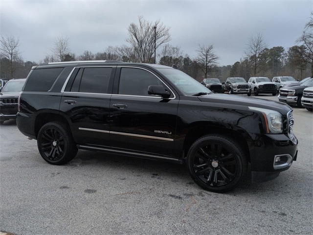 2018 GMC Yukon Denali's photo
