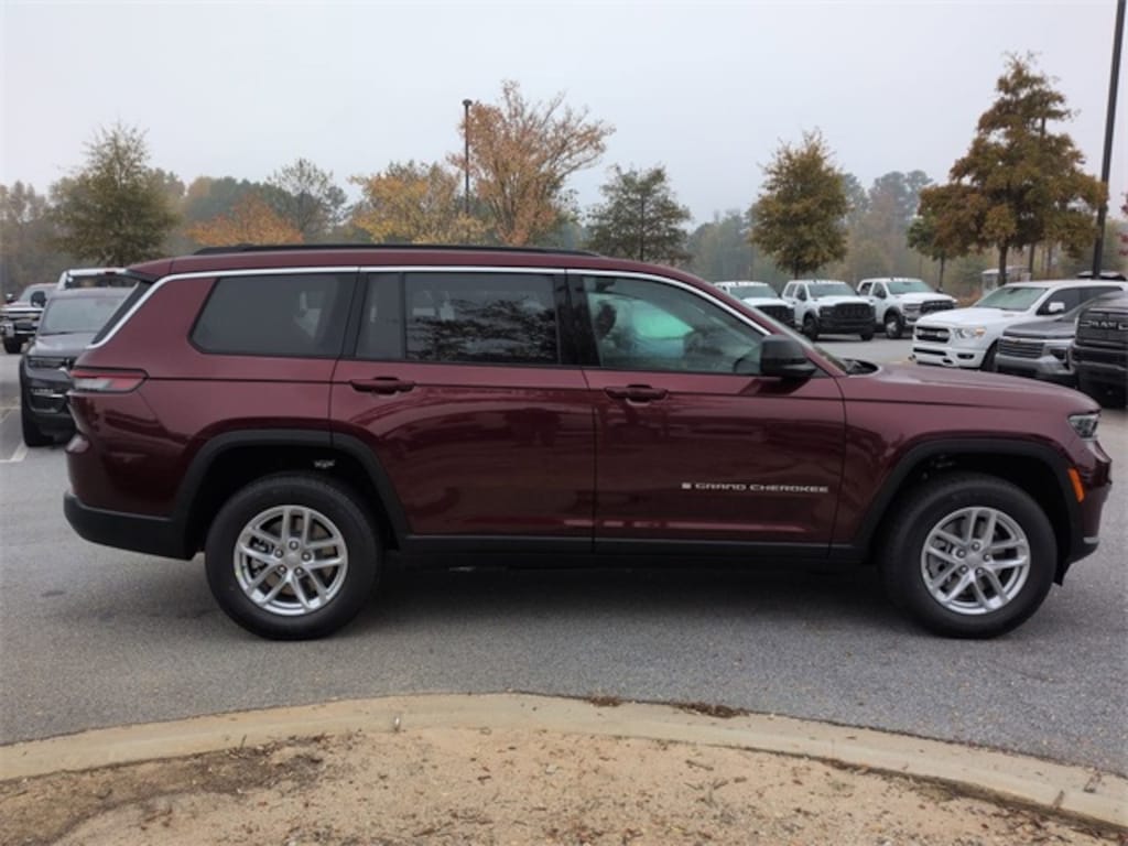 New 2025 Jeep Grand Cherokee L LAREDO X 4X2 Sport Utility