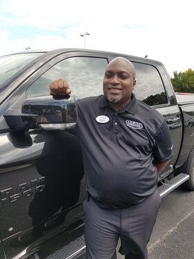 Staff member Reggie Mitchell from ID_9a6d4bcef37b