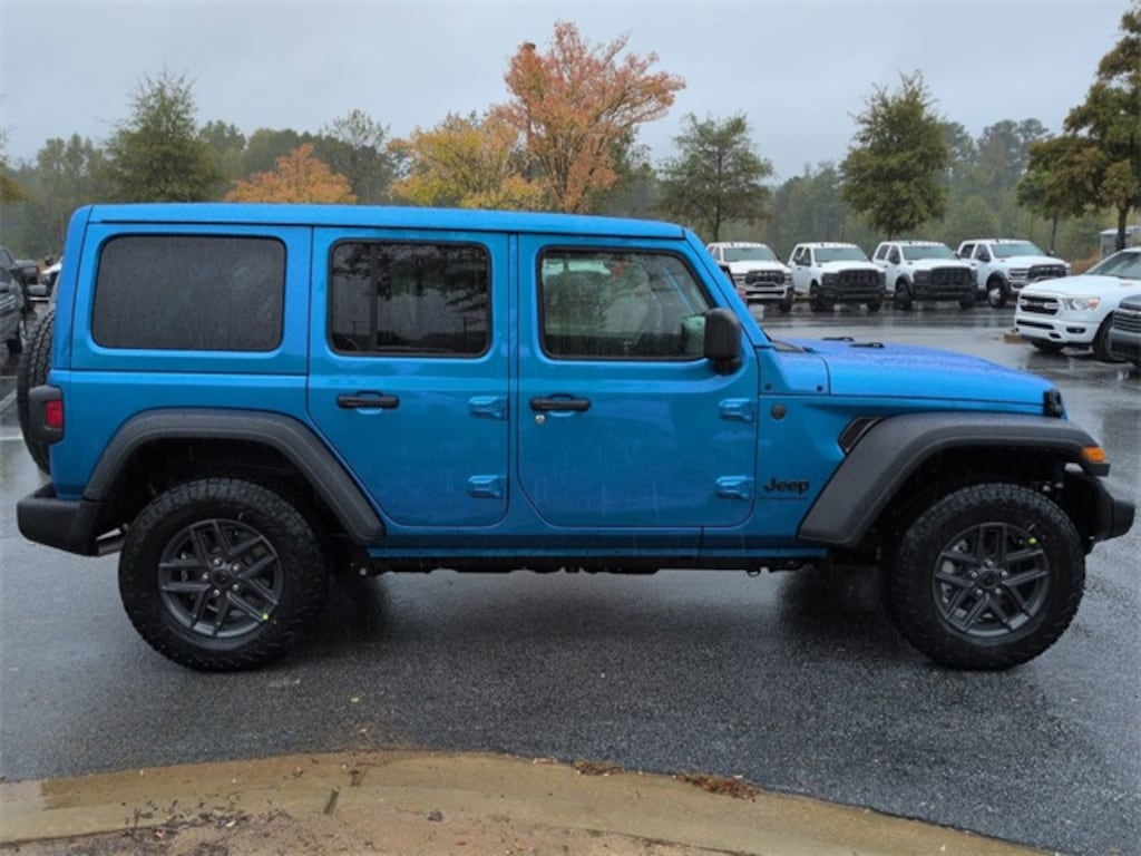 New 2026 Jeep Wrangler 4-DOOR SPORT S Sport Utility
