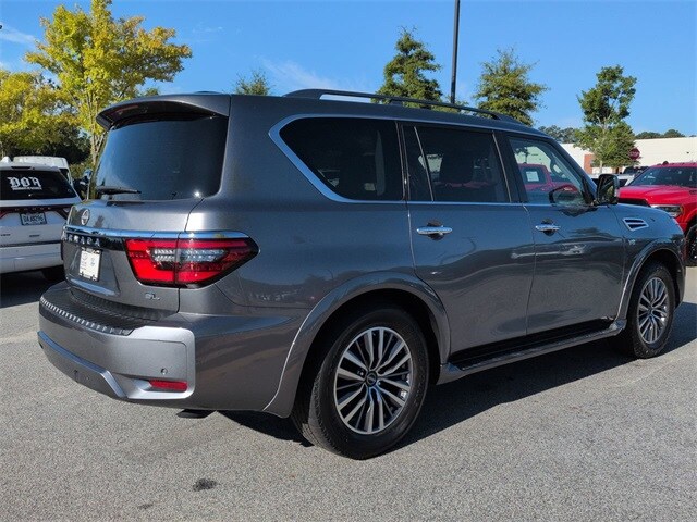 2022 Nissan Armada SL photo 3