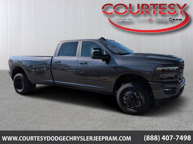 2026 RAM 3500 Laramie 4X4 Crew Cab LWB's photo