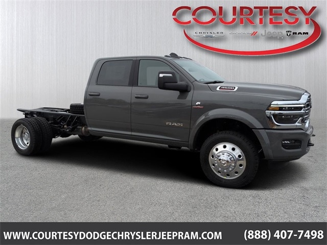 2026 RAM Ram 4500 Chassis Cab Big Horn's photo