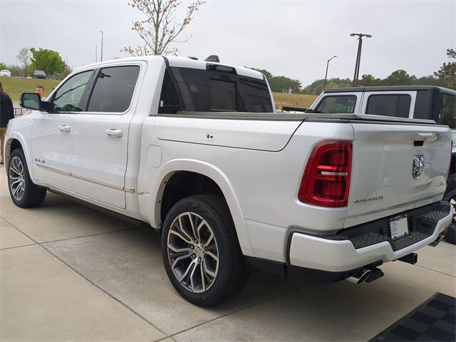 2025 Ram 1500 photo 4