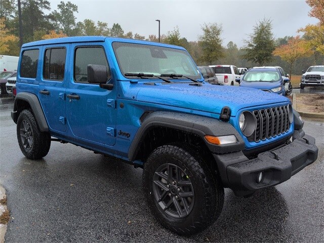 2026 Jeep Wrangler 4-Door Sport S's photo