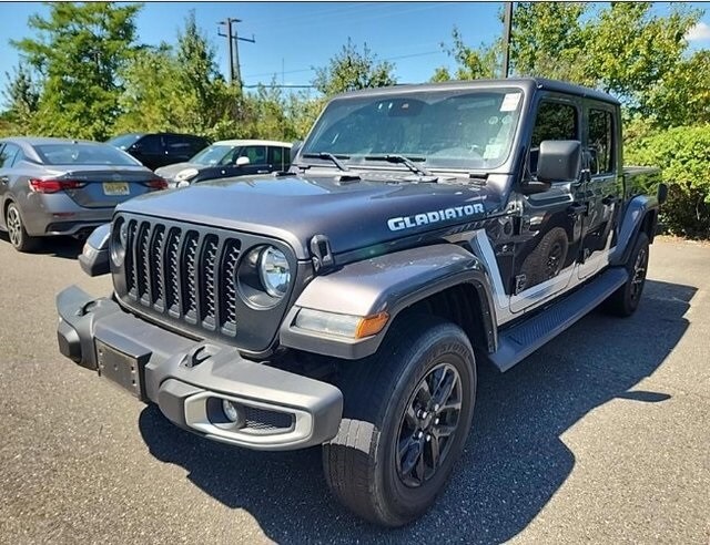 2021 Jeep Gladiator Sport photo 3