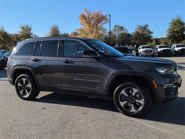 2024 Jeep Grand Cherokee 4xe's photo