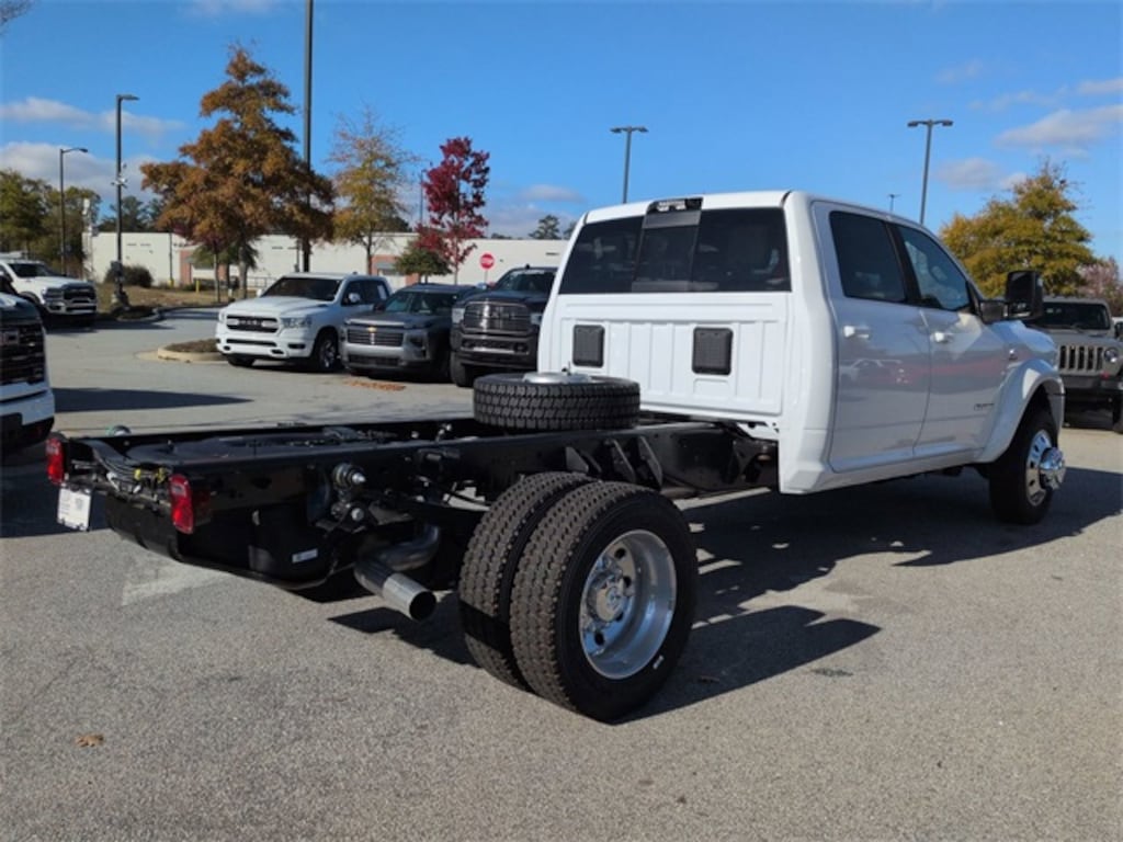 New 2026 Ram 4500 Chassis Cab 4500 BIG HORN CHASSIS CREW CAB 4X4 60' CA Pickup