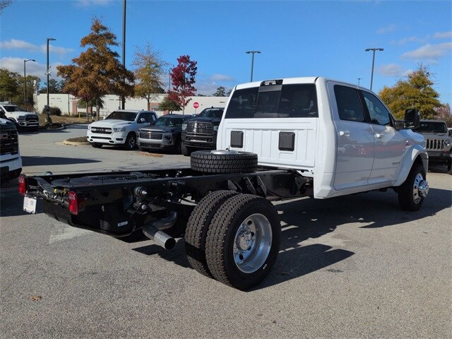 2026 Ram 4500 photo 3