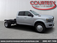 2026 Ram 4500 Chassis Cab BIG HORN  CREW  4X4 60' CA Pickup