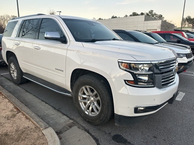 2020 Chevrolet Tahoe Premier photo 3