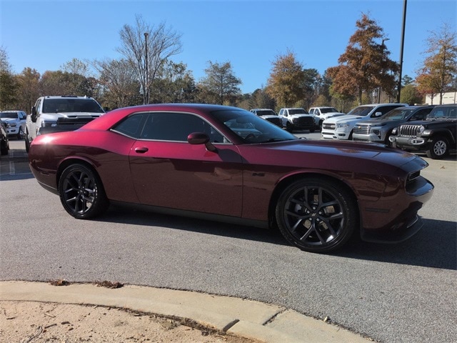 2023 Dodge Challenger R/T's photo
