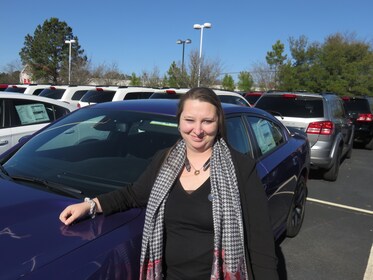 Staff member Amber Bloodworth from ID_9a6d4bcef37b