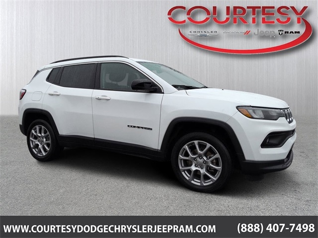 2022 Jeep Compass Latitude Lux's photo