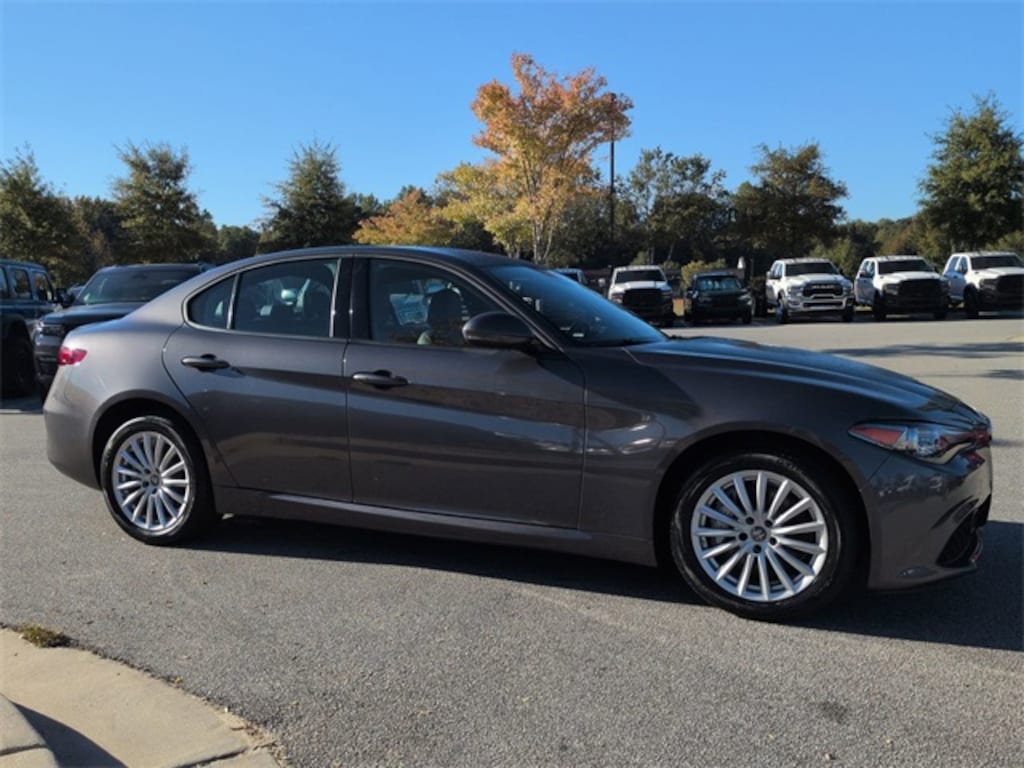 Used 2022 Alfa Romeo Giulia Sprint Sedan