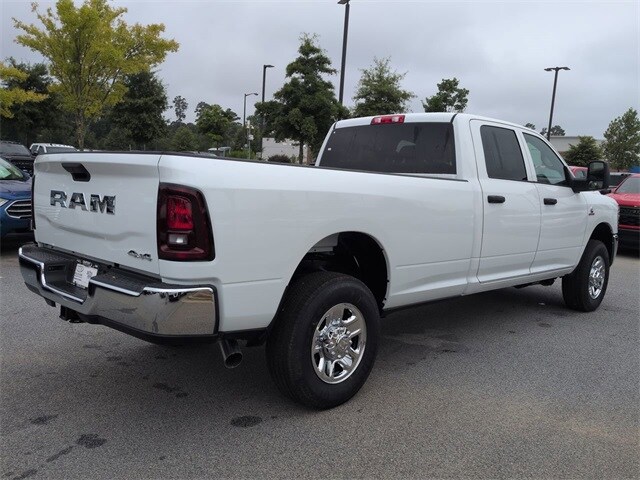 2026 Ram 2500 Tradesman photo 4