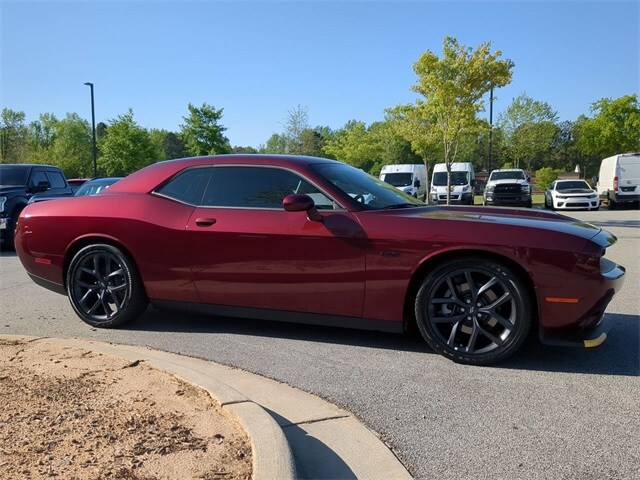 2023 Dodge Challenger R/T photo 2