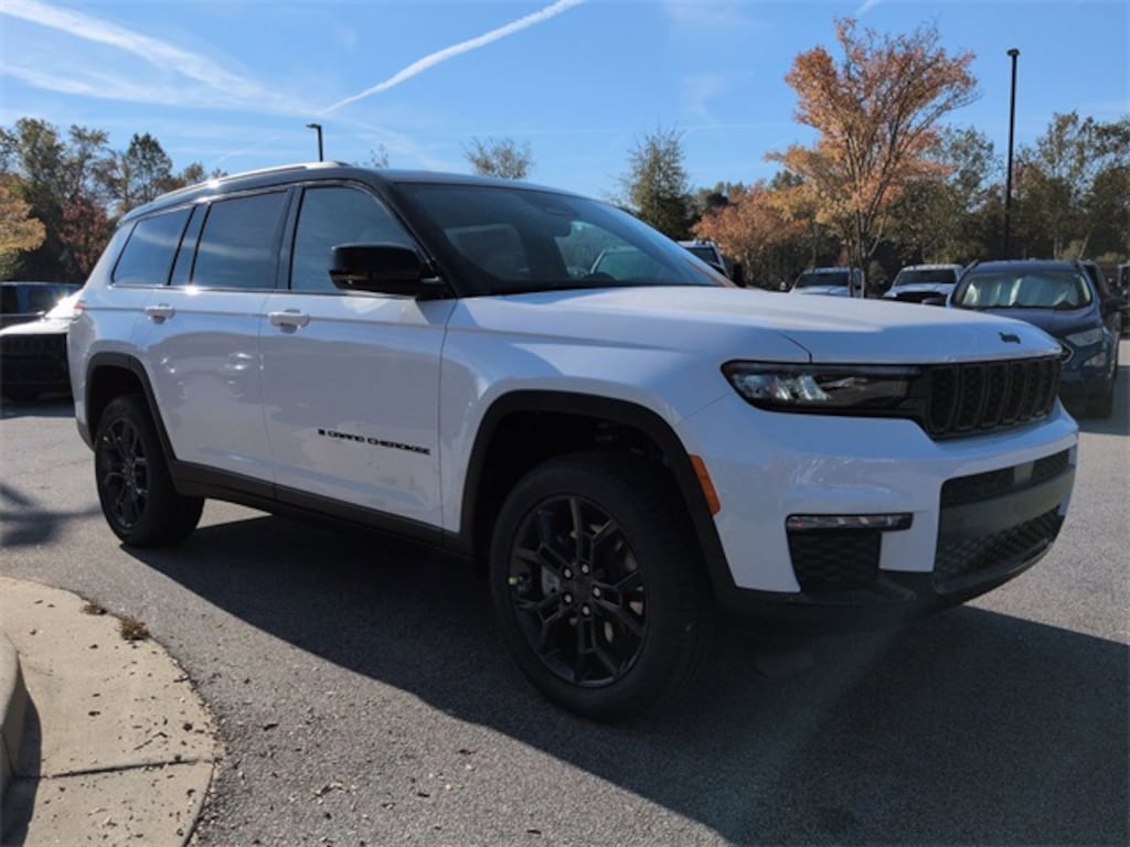 New 2025 Jeep Grand Cherokee L LIMITED 4X4 Sport Utility