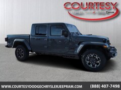 2026 Jeep Gladiator SAHARA 4X4 Pickup