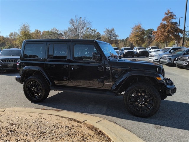 2021 Jeep Wrangler Unlimited High Altitude's photo