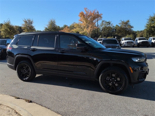 2024 Jeep Grand Cherokee L Altitude's photo