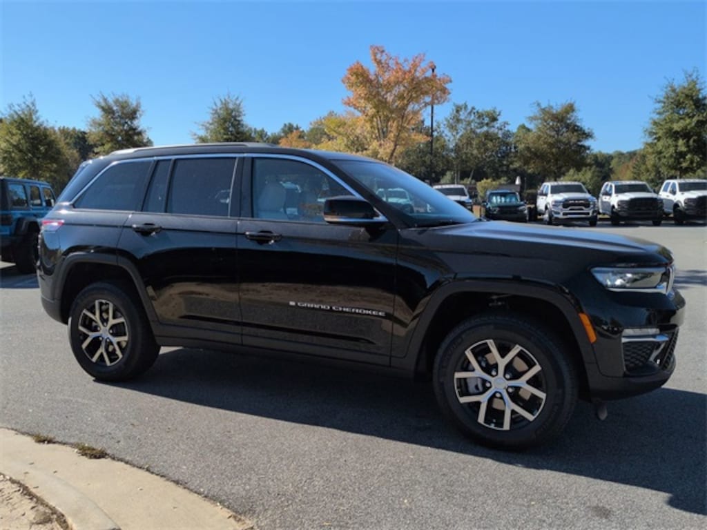 New 2025 Jeep Grand Cherokee LIMITED 4X2 Sport Utility